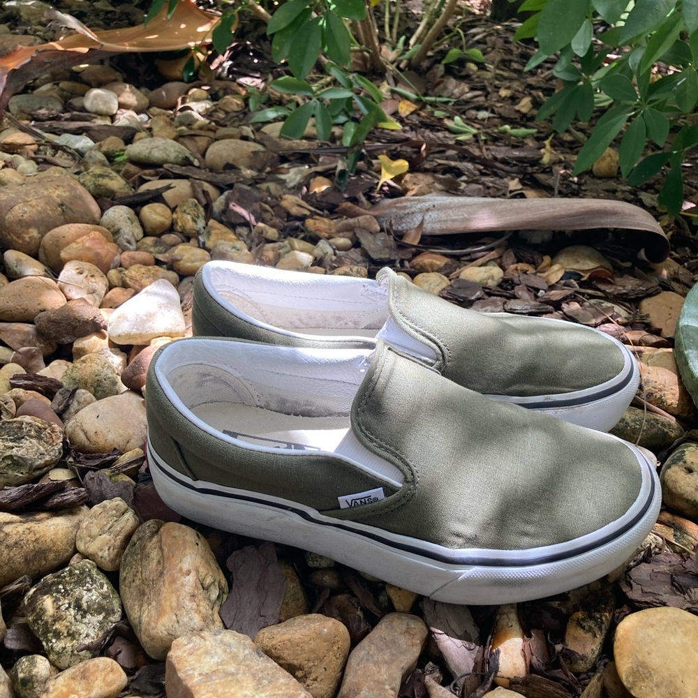 RARE custom khaki green vans
